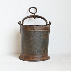 Vintage Indian Iron bucket 252272