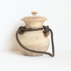 Vintage Indian Pot w/lid & rope 309880