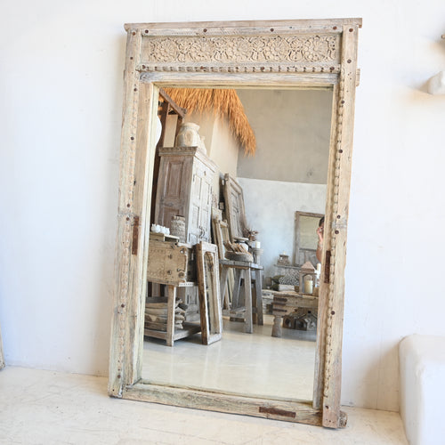 Vintage Indian  Mirror  290927